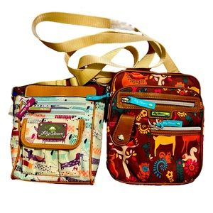 A (Lot)of 2 Lily Bloom Crossbody Bags. Small a great size in excellent condition